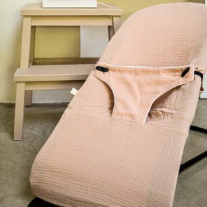 Charlie nackt entspannen Deckung