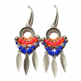 ARAUCA&nbsp;colorful and lightweight statement earrings
