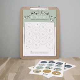 Fødselsdag nedtællingskalender | lyserød | inkl. klistermærker