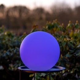 Round, white/colored LED light ball, 40 cm diameter, for outdoor use.