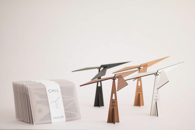 Cadeau de Noël - Puzzle CHIL noir - mobile oiseau en équilibre