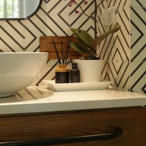 WOO Reed Diffuser | Upcycled vodkaflaske | Sort | 50 ml