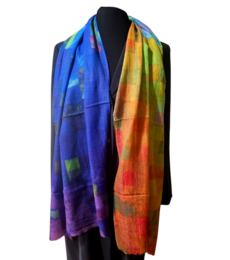 Colorful pixel art scarf with vibrant blue, purple, orange, yellow gradient pattern design.