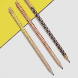 Display full of 120 magnetic pencils - pattern + display offered