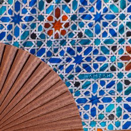 Islamic art inspired hand fan Madiya