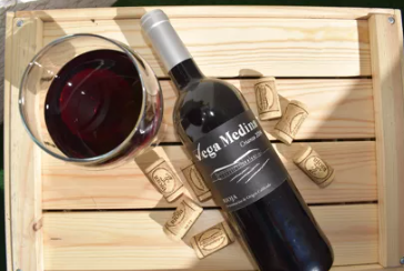 Vino rosso invecchiato D.O.Ca. Medina della Rioja Vega