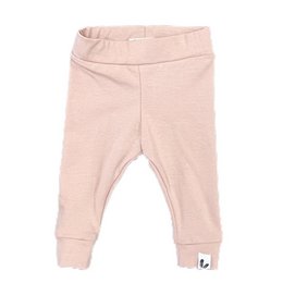 Newborn pants in crepe fabric, available in sizes 44, 50, 56, 62, and 68. Soft, comfortable, and suitable for babies.