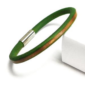 Leather Star RD64 – Herrenarmband aus handcoloriertem Leder