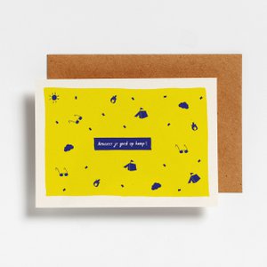 POSTCARD - AMUSEER JE GOED OP KAMP