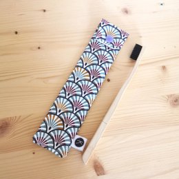 WATERPROOF TOOTHBRUSH CASE