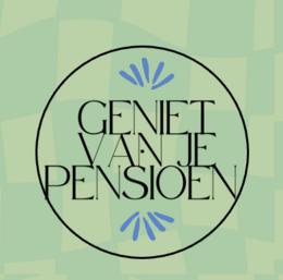 A round, mood-enhancing tealight candle with the text "Geniet van je Pensien" (Enjoy your Pension) printed on it, packaged in a gift box.