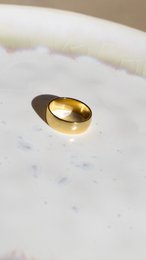 Anelli impilabili in oro in 3 misure