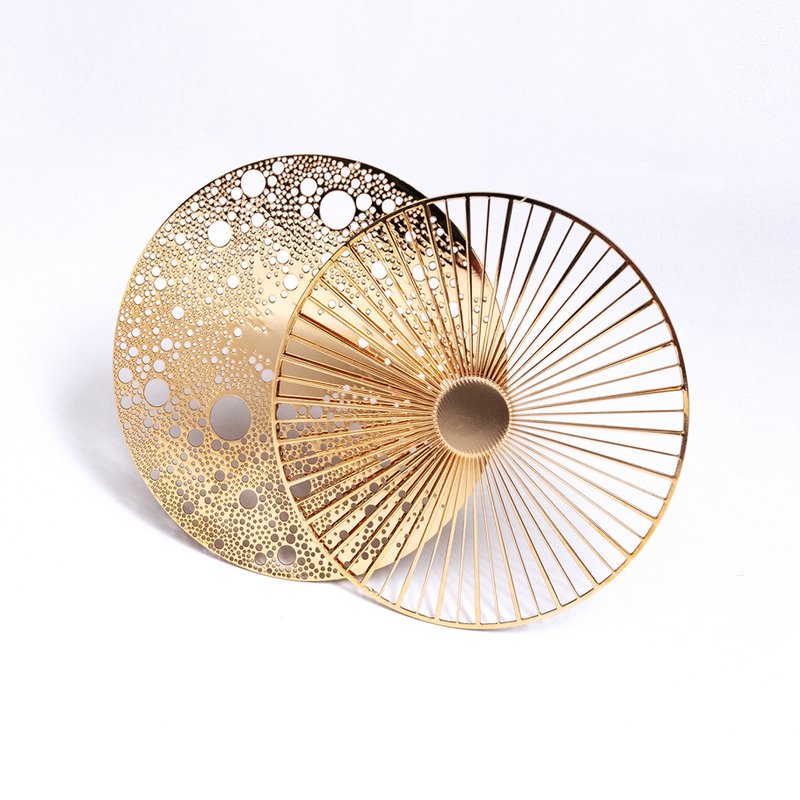 Broche magnétique "Lunar" Grande - 4 couleurs au choix - Design Constance Guisset