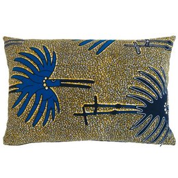 Decorative throw pillow with embroidered palm tree design in blue and gold on a beige background. Rectangular shape, measures 40x60 cm.