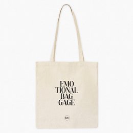  A white cotton tote bag with the text "de leukste JUF" (Dutch for "the nicest teacher") printed in black. The bag has a simple, minimalist design and appears to be a stylish accessory or gift for a teacher.
