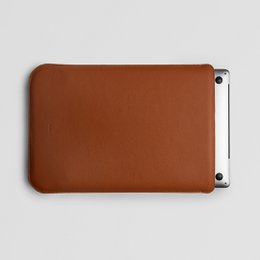 Minimalist & Modern Brown Leather MacBook Sleeve (15&16 inch)