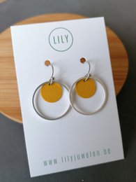You (silver-yellow)