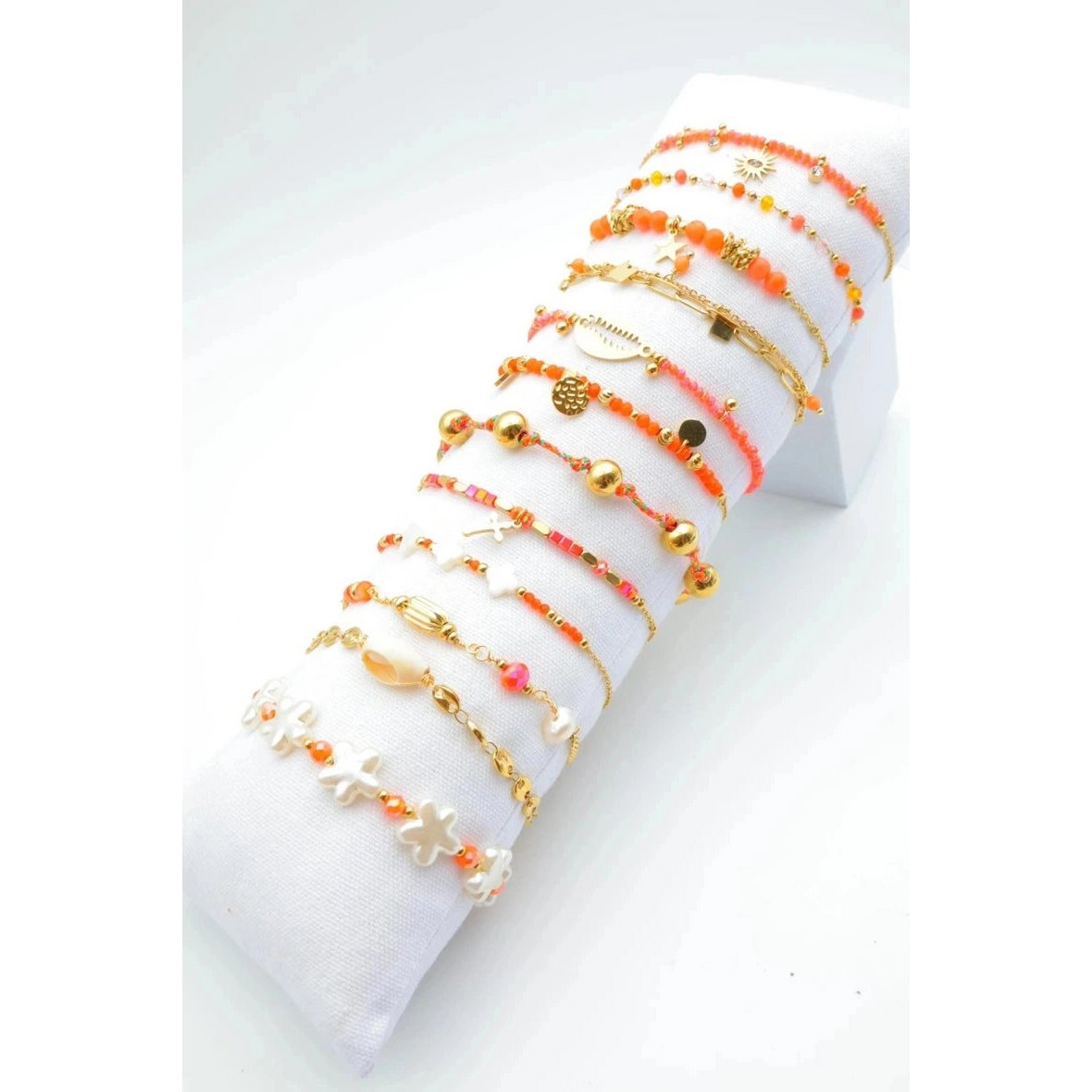 Veel sieraden met display