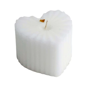 Kerzen weißes Herz in Bastelschachtel