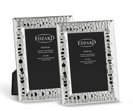Set of 2 black and silver photo frames, 10x15 cm and 13x18 cm, with decorative crystal-like accents.