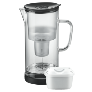 Wasserfilterkanne aus Glas