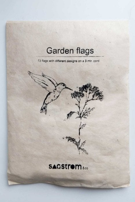 Garden flags