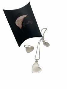 Harthanger en ring set van messing en sterling verzilverd zamak. 40 cm T-14