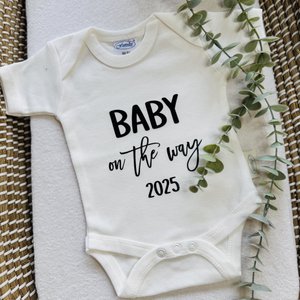 Strampler - Baby On The Way 2025