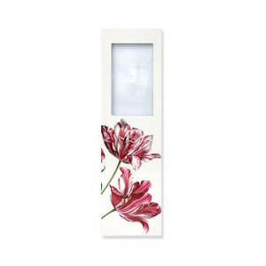 Magnifying Bookmark, Three tulips, Merian