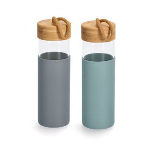 Drinking bottle with bamboo lid and silicone cover,