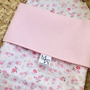 Puppe Moses Korb | Blumen rosa | Spielzeuge