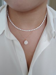 Joya necklace