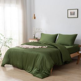  Dark green bamboo bedding set with 400TC Tanboocel fabric, available in multiple sizes.