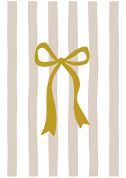 A pink card with a gold foil heart design and a Dutch message that translates to "A little gift for you, because you are so dear to me."