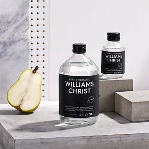 Williams Christ Pear Brandy 40% Vol. — Williams Brand by STILVOL.