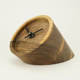 Table Clock Pipe