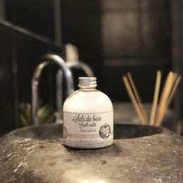 Sali da bagno della Camargue. Profumo di latte d'asina. 350 g
