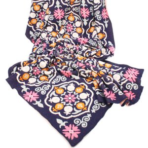 Überwurf gestrickte Blumen blau / rosa 100 % Baumwolle