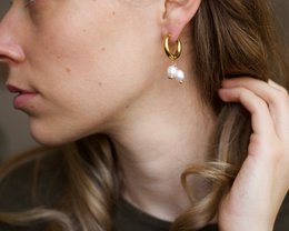 Blinn - Gouden Hoop Triple Cluster Pareloorbellen