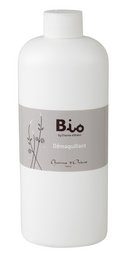 A gentle, moisturizing makeup remover milk in a 500mL bottle. Suitable for the face.