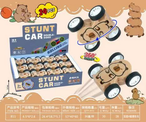 Stuntauto in twee richtingen met capibara