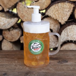 2-in-1 soap dispenser, beer mug with hand soap. Cheers! 720ml