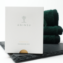 Nirvana håndsæbe fra Aninsu | certificeret naturkosmetik | vegansk plastikfri håndlavet | med økologiske olier | Rengøring | unik duft | med gurkemeje og havtorn | 80 g