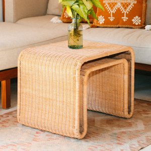 Rotan bijzettafel met stabiel metalen frame – Handgemaakte salontafel BAYU