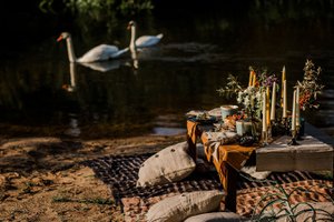 Natural Stonewashed Linen Table Runner with Pleats