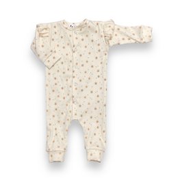A cream-colored baby romper with a ruffle starflower pattern. Made of soft, comfortable material. Available in sizes 44, 62/68, 74/80, 50, and 56.