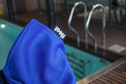 FLOAT BEANBAG SWIMMINGPOOL - kongeblå