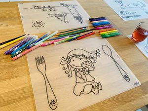 Recolorable Tischset Gnome Mädchen