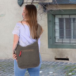 Sunsa schoudertas voor dames. Canvas hobo tas. Grote crossbody tas in vintage stijl. Elke vegan schoudertas is uniek.