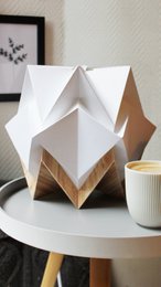 Lampada da Tavolo Origami in EcoLegno e Carta - misura S